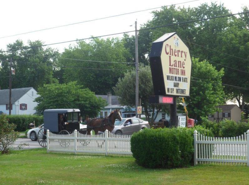 Hotel Cherry Lane Motor Amish Country 2*